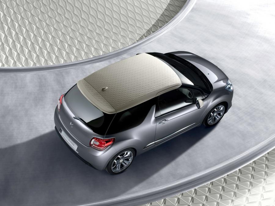  Citroen DS3 Inside Concept 2009 года  (фото 2 из 122)